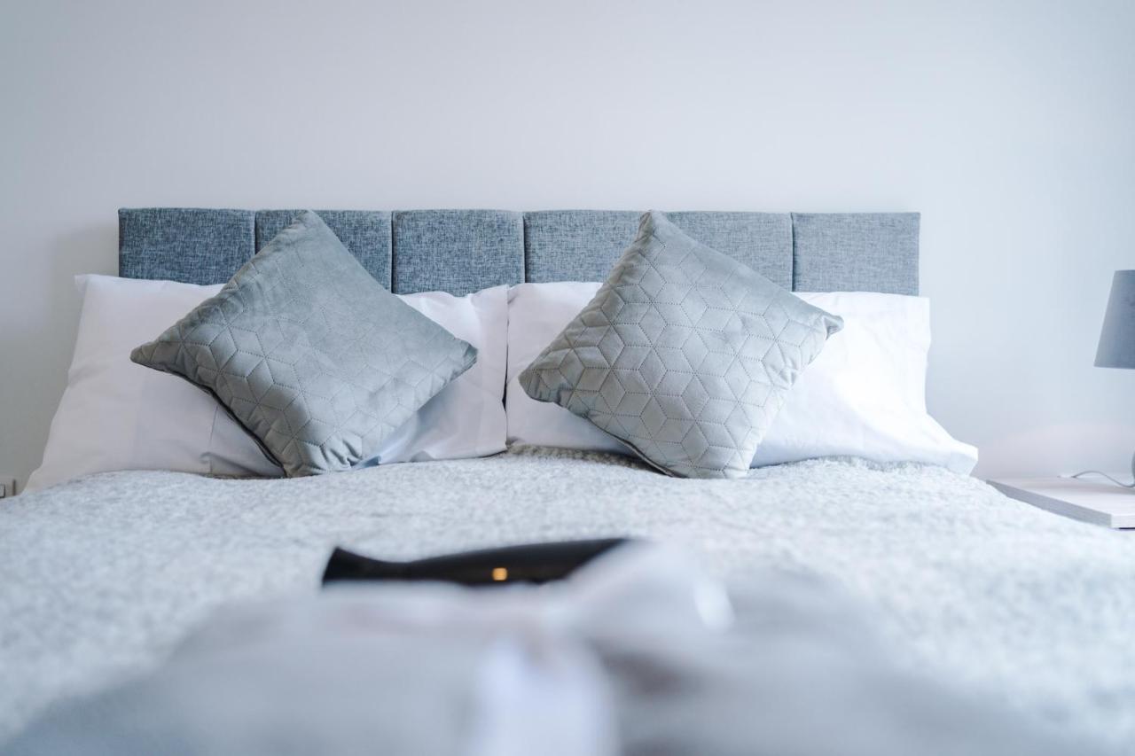 ✰Onpoint - Modern 2 Bed Apartment Close To Centre✰ Leeds  Dış mekan fotoğraf
