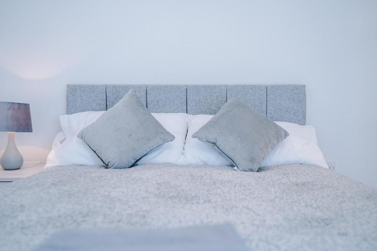✰Onpoint - Modern 2 Bed Apartment Close To Centre✰ Leeds  Dış mekan fotoğraf