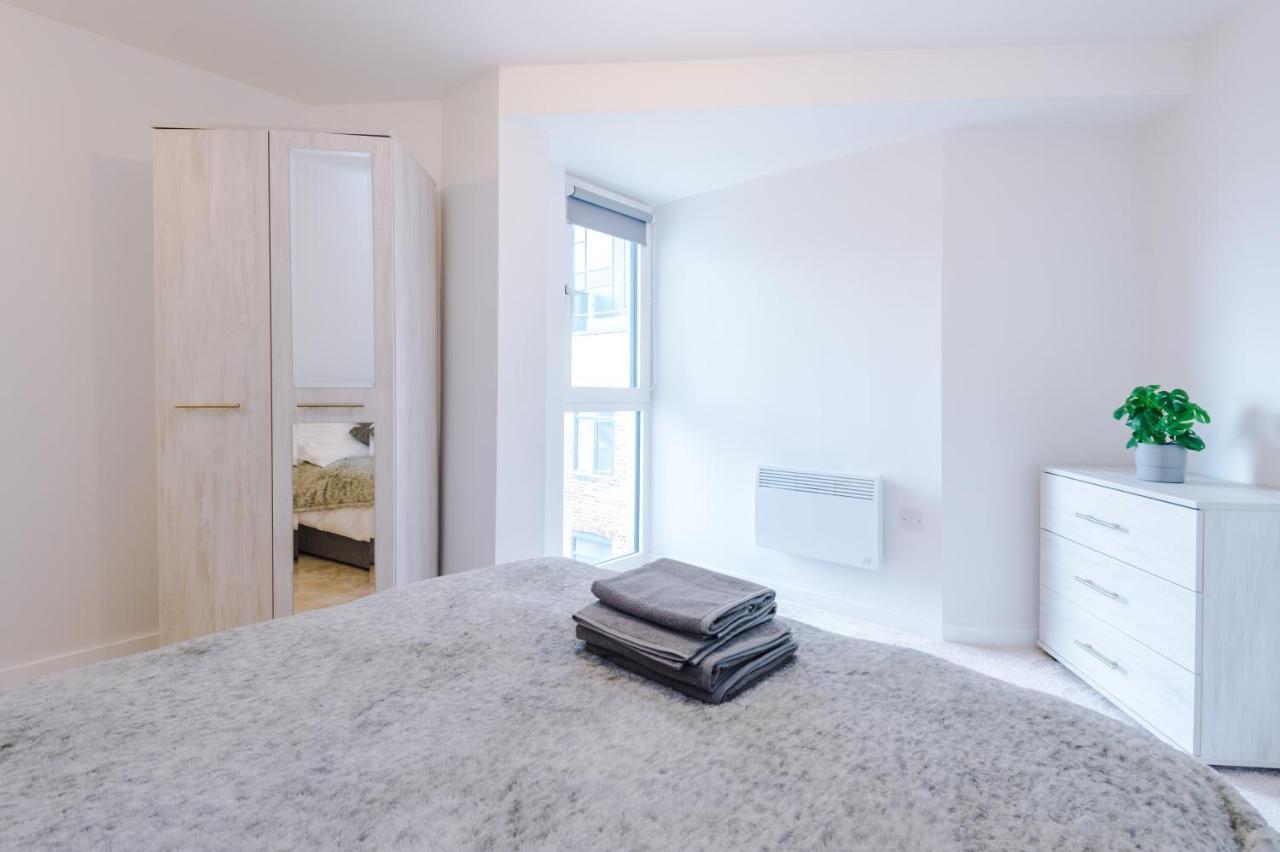 ✰Onpoint - Modern 2 Bed Apartment Close To Centre✰ Leeds  Dış mekan fotoğraf