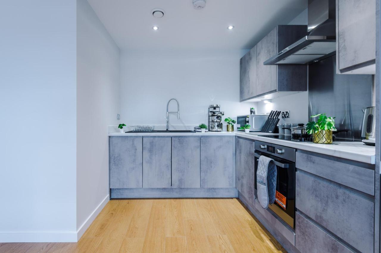 ✰Onpoint - Modern 2 Bed Apartment Close To Centre✰ Leeds  Dış mekan fotoğraf